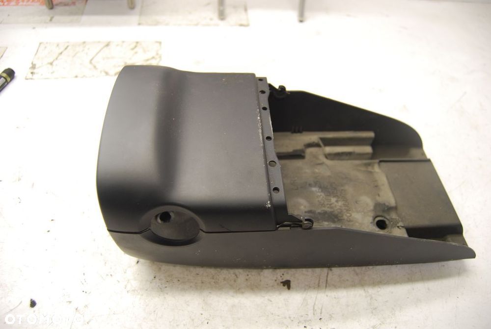 OBUDOWA KOLUMNY KIEROWNICZEJ 3C0858560B VW PASSAT B6 2.0 TDI - 1