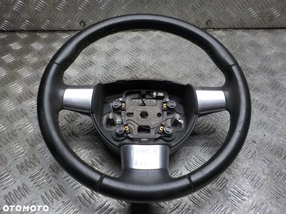 FORD FOCUS MK2 LIFT KIEROWNICA - 1