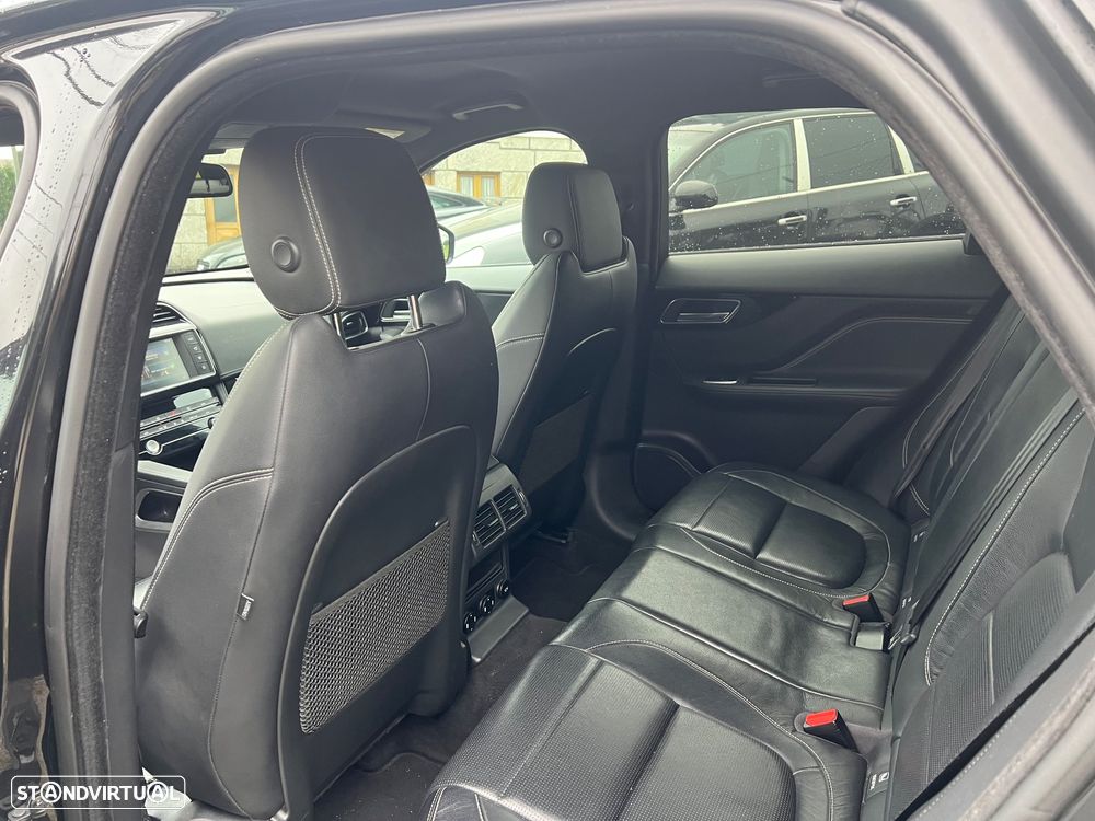 Jaguar F-Pace 2.0 i4D R-Sport AWD Aut. - 36