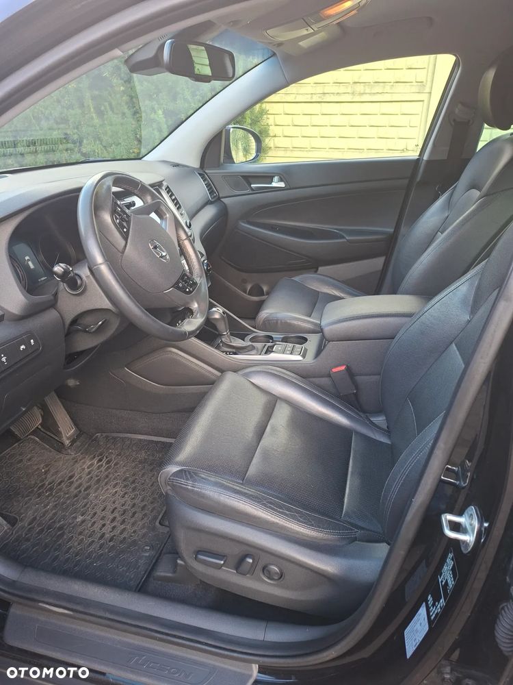 Hyundai Tucson - 13