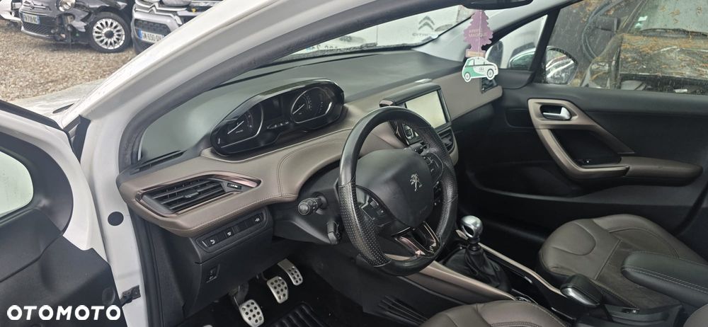 Peugeot 2008 e-HDi FAP 115 STOP & START Allure - 7