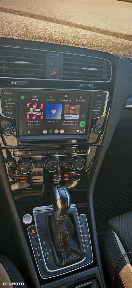 Volkswagen Golf - 13