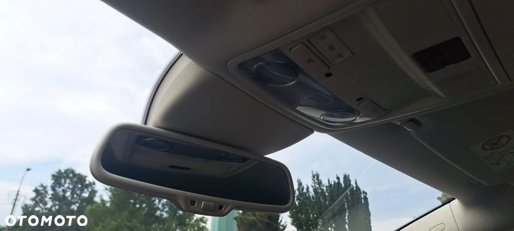 Volkswagen CC 2.0 TDI BlueMotion Technology DSG - 28