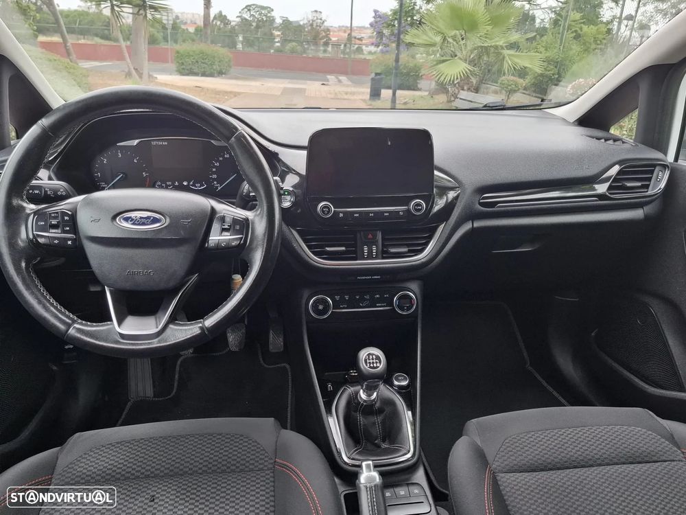 Ford Fiesta 1.5 TDCi Business - 7