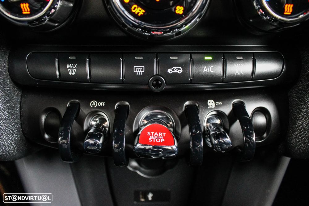 MINI 5 Portas One D - 44