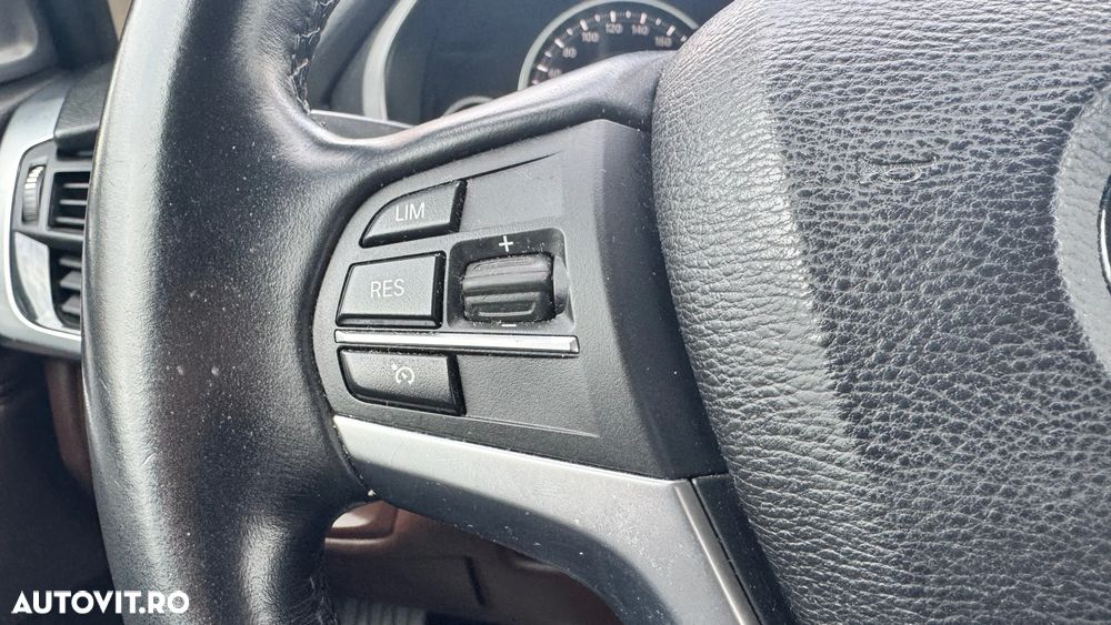 BMW X5 xDrive30d Sport-Aut. - 17