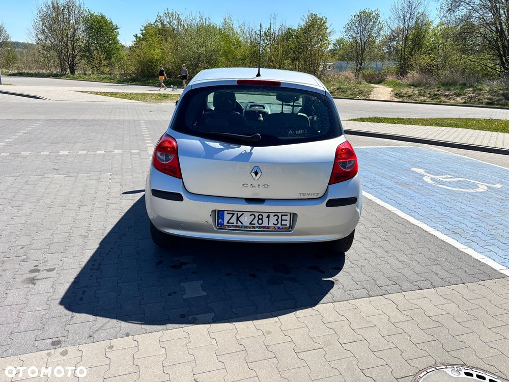 Renault Clio - 4