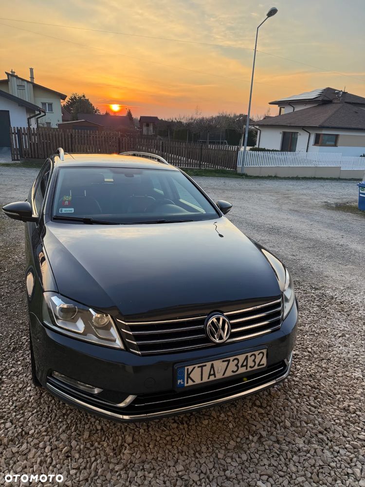 Volkswagen Passat 2.0 TDI BlueMotion Technology Highline - 1