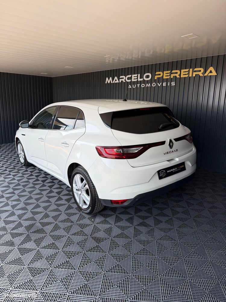 Renault Mégane dCi 95 FAP Paris Business - 2