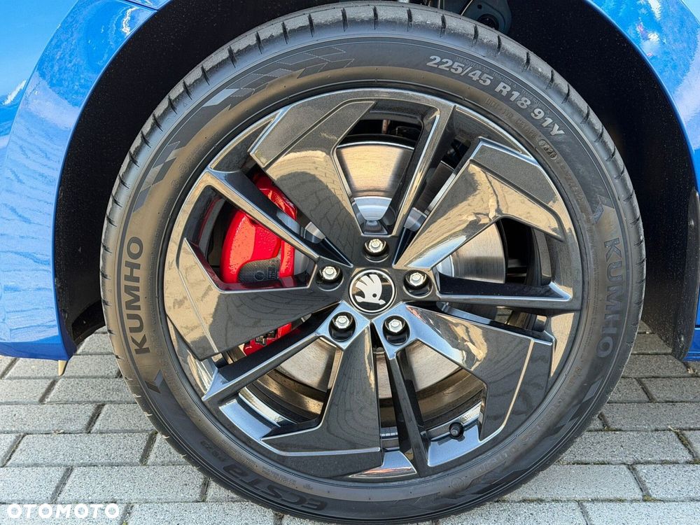Skoda Octavia 2.0 TSI RS DSG - 10