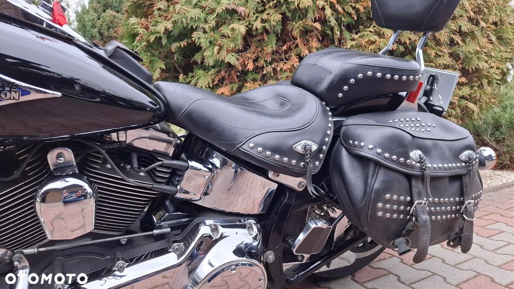 Harley-Davidson Softail Heritage Classic - 17