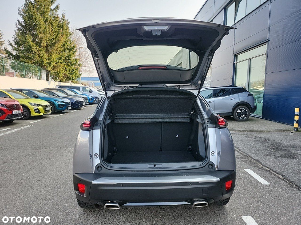 Peugeot 2008 1.2 PureTech Allure S&S EAT8 - 6