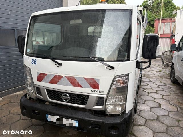 Nissan NT400 Śmieciarka Euro 6 + 5m3 + 3.5t + kat. B - 2