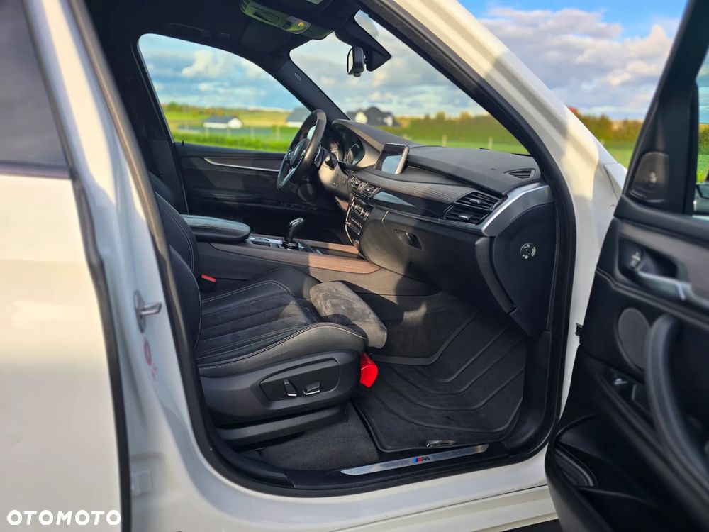 BMW X5 xDrive25d - 11