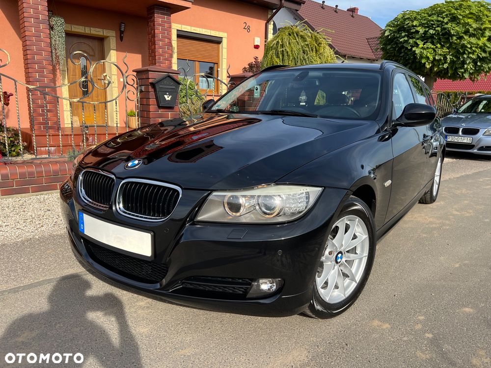 BMW Seria 3 318d DPF Edition Sport - 16