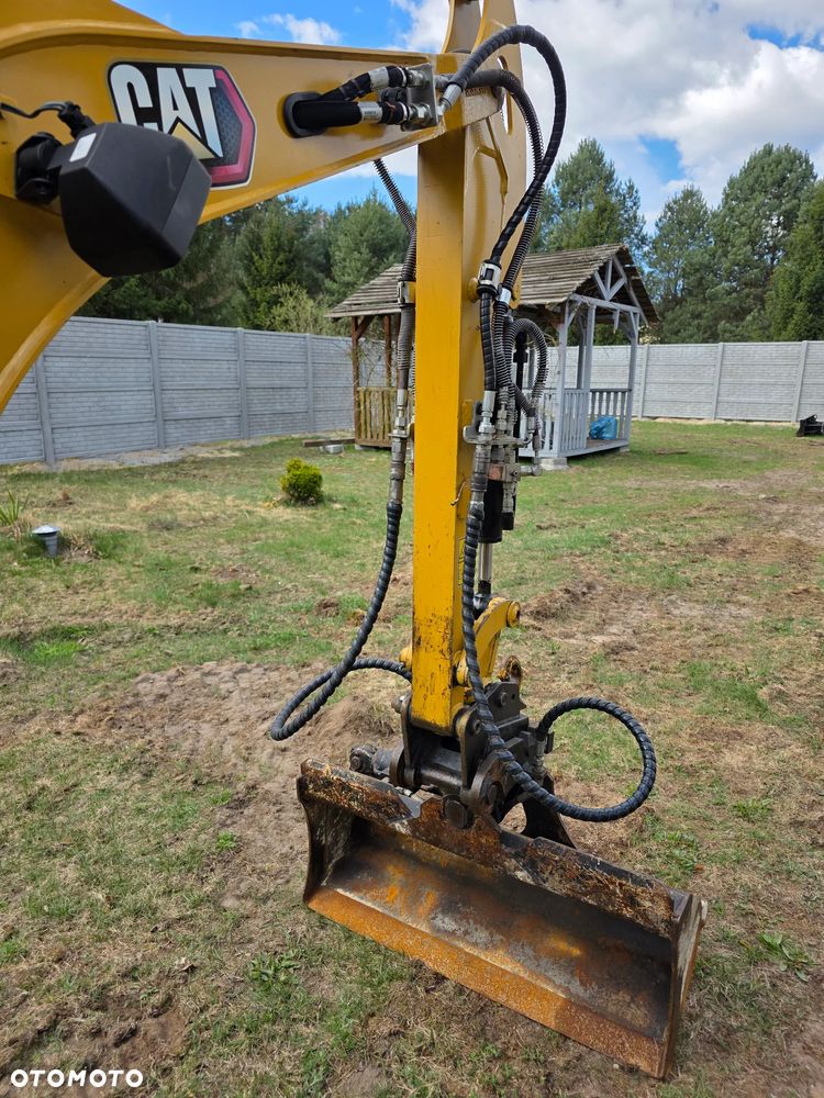 Caterpillar 301.8 - 13