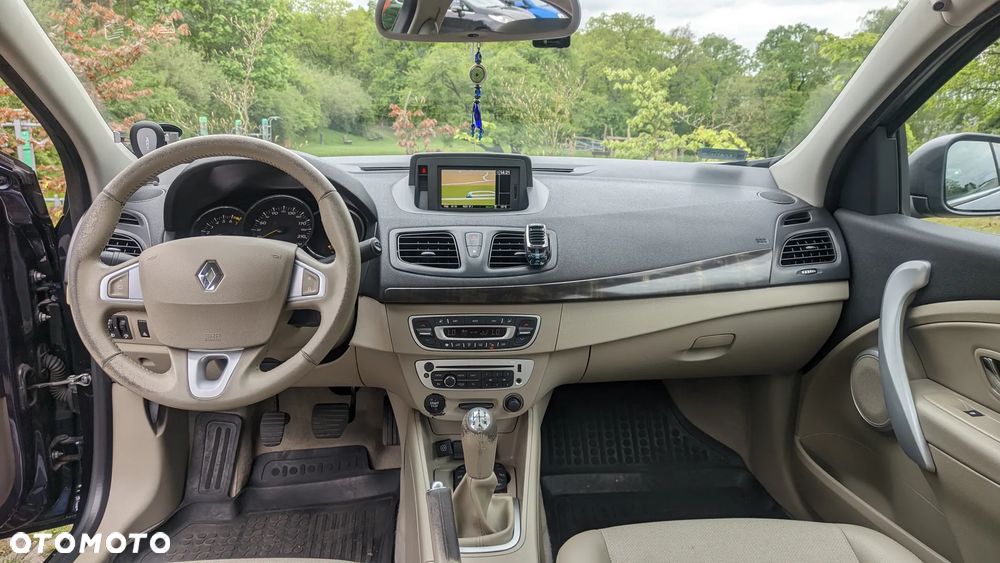Renault Fluence 1.6 16V Privilege Euro5 - 18