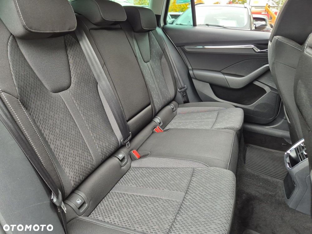 Skoda Octavia 1.4 TSI Plug-In Hybrid Style DSG - 17