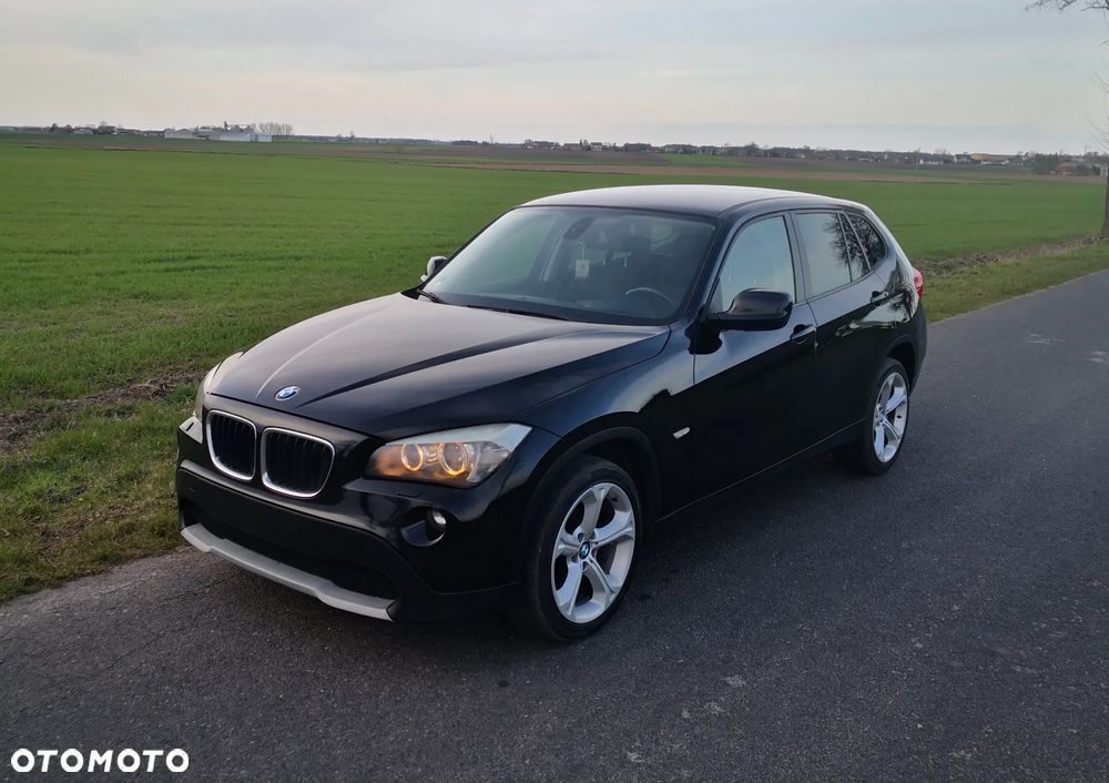 BMW X1 sDrive18d - 18