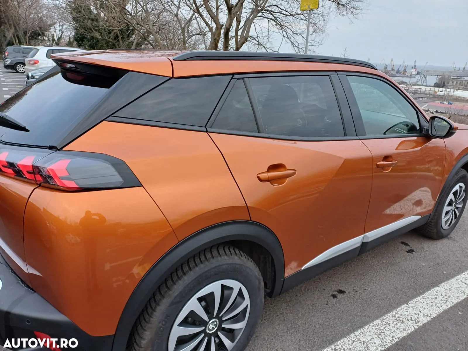 Peugeot 2008 1.2 PureTech EAT8 STT Allure Pack - 5
