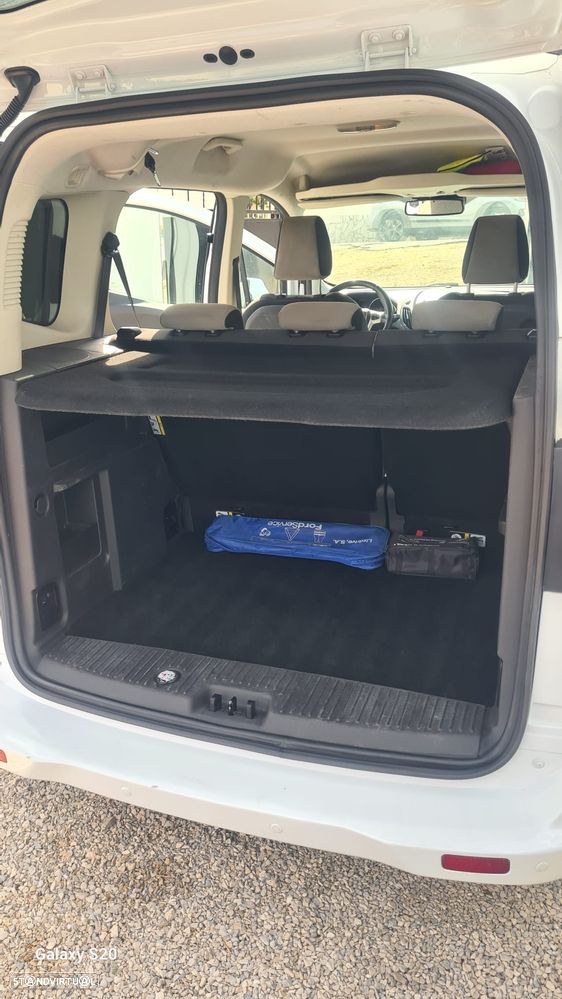 Ford Tourneo Courier 1.0 EcoBoost Titanium - 8