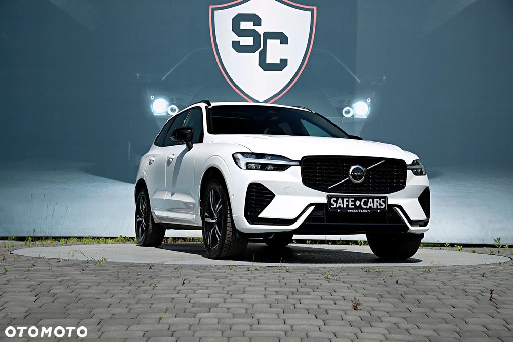 Volvo XC 60 B4 D AWD R-Design - 13