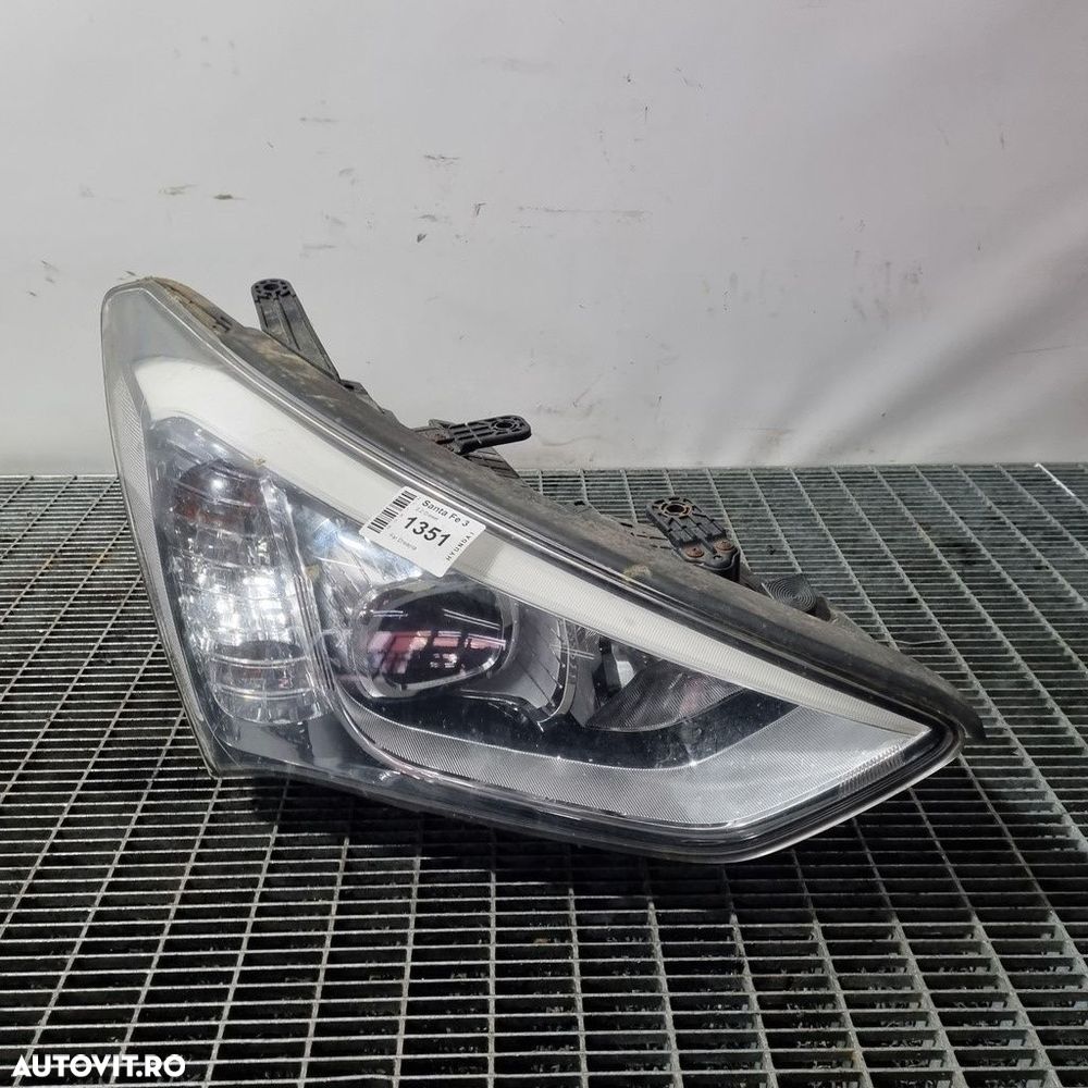 Far Dreapta Hyundai Santa Fe 3 2012 - 2016 SUV 4 Usi (1351) Cu lupă - 1