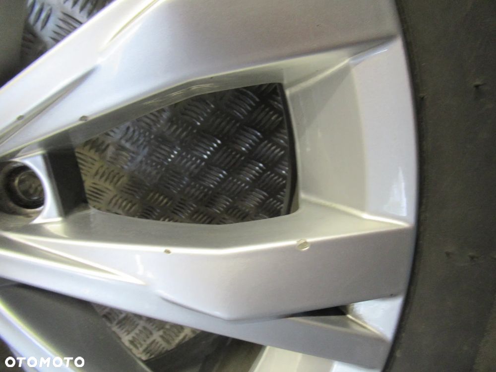 Koła Vw Tiguan 7Jx17 et40 5x112 M/S 23rok JAK NOWE - 6