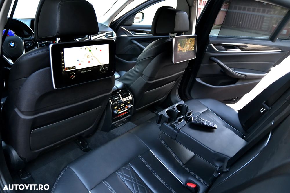 BMW Seria 5 530d Aut. Luxury Line - 10