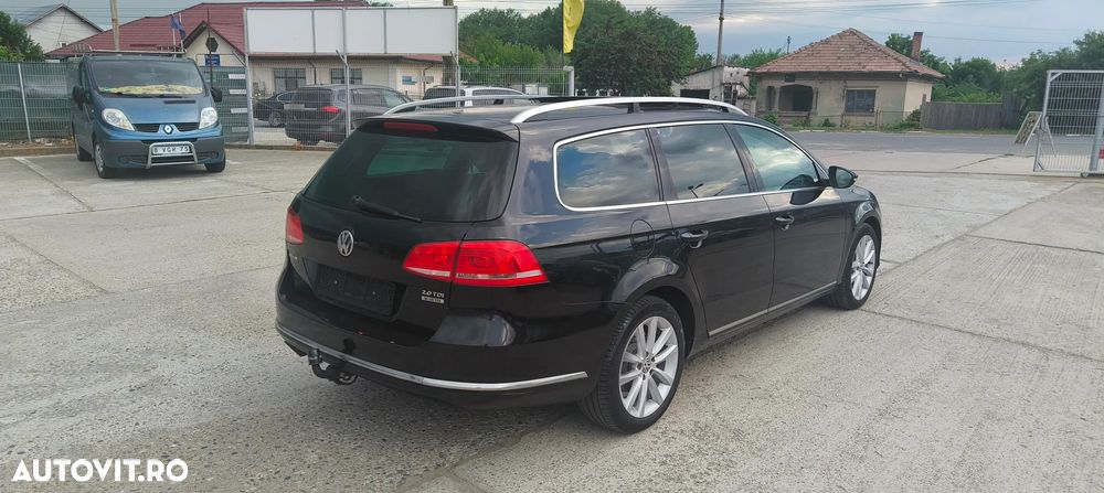 Volkswagen Passat 2.0 TDI BlueMotion Technology DPF Highline - 16