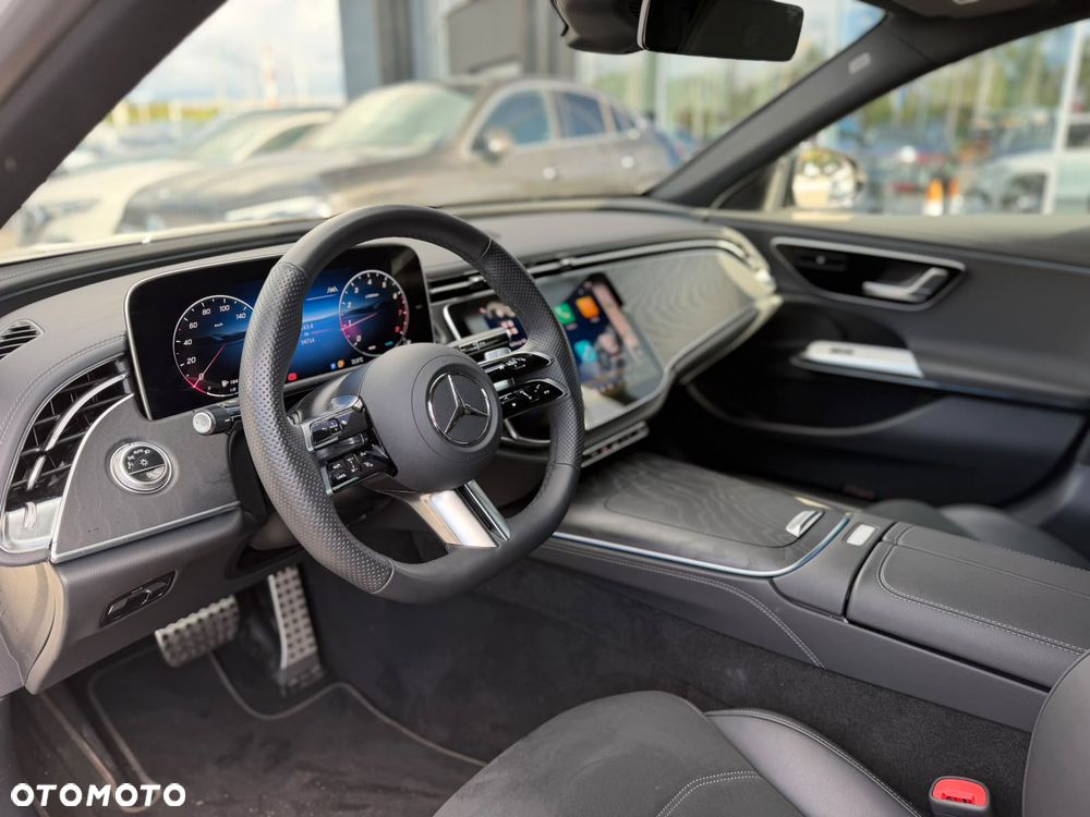 Mercedes-Benz Klasa E 200 9G-TRONIC Edition AMG Line - 16