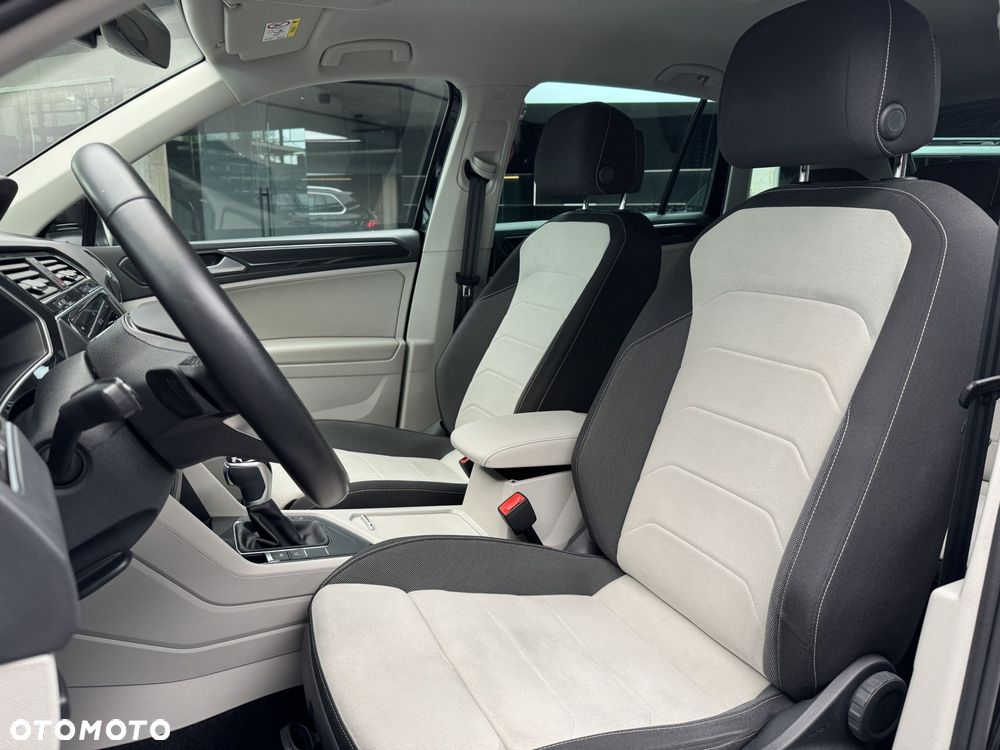 Volkswagen Tiguan 1.5 eTSI Elegance DSG - 12