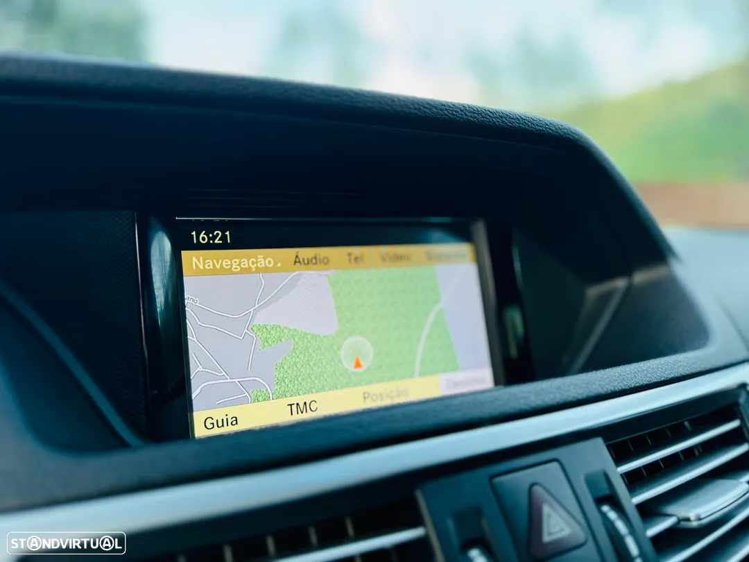 Mercedes-Benz E 250 CDi Avantgarde BlueEfficiency Auto. - 30