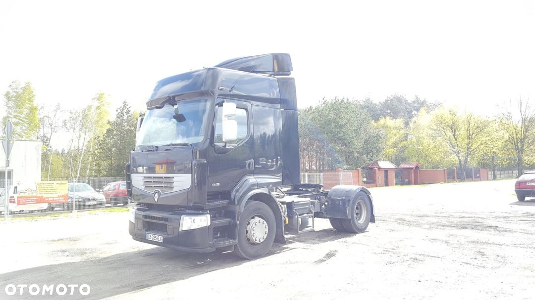 Spojlery owiewki kabiny Renault Premium - 6