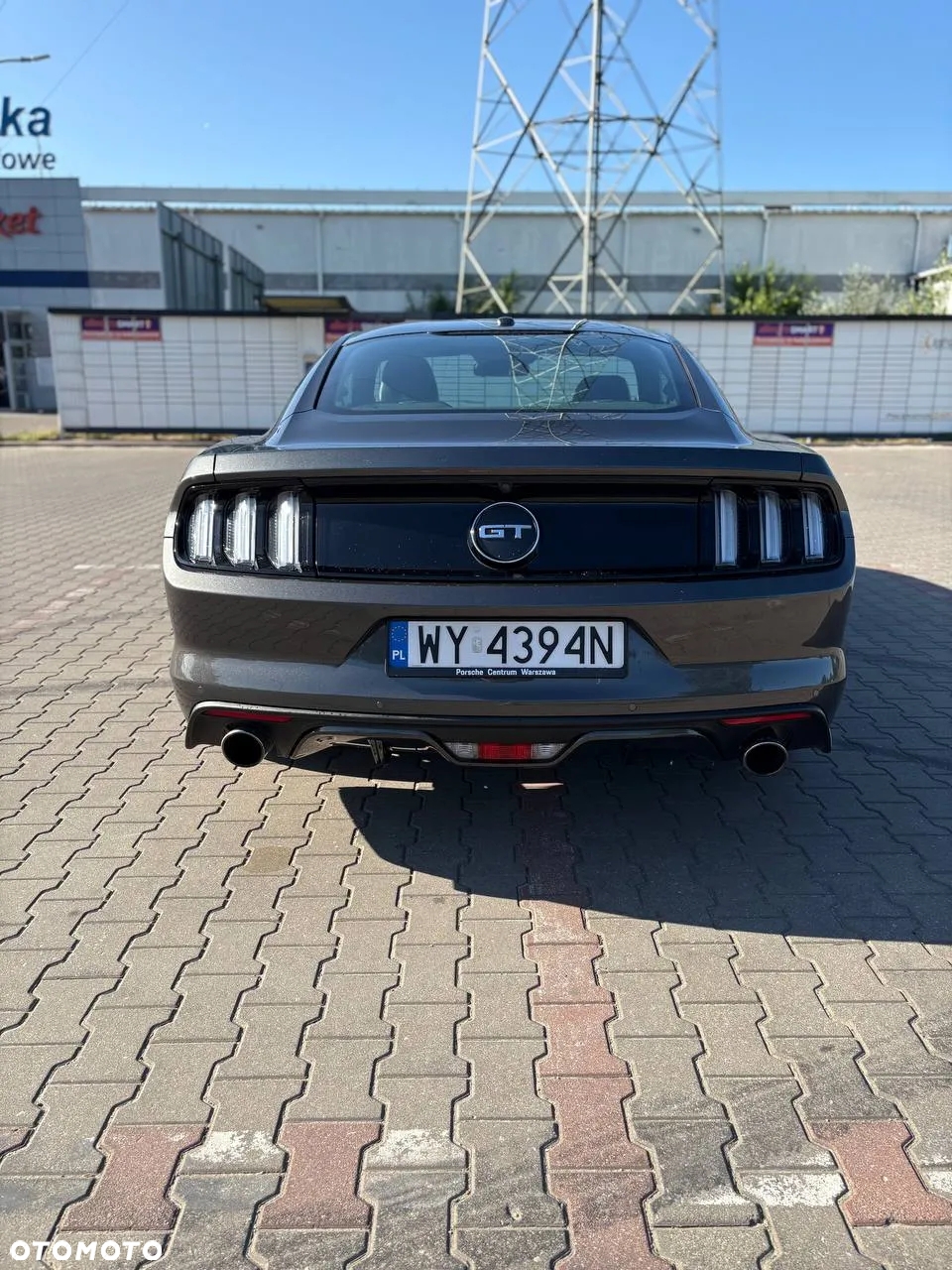 Ford Mustang 5.0 V8 GT - 24