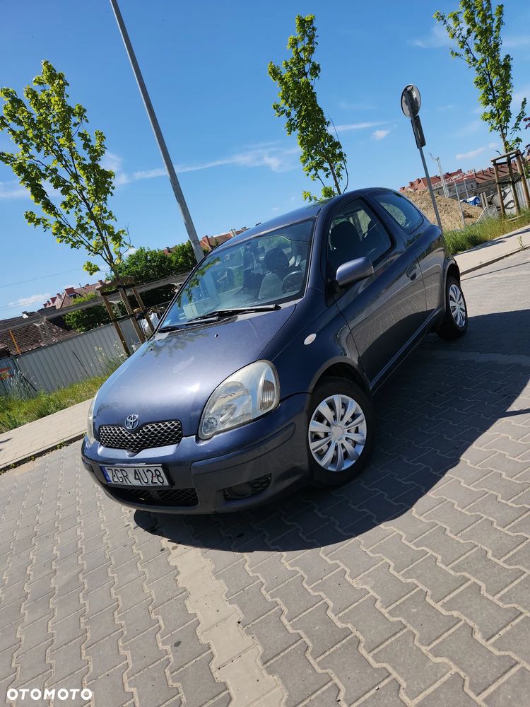 Toyota Yaris 1.0 Sol - 1
