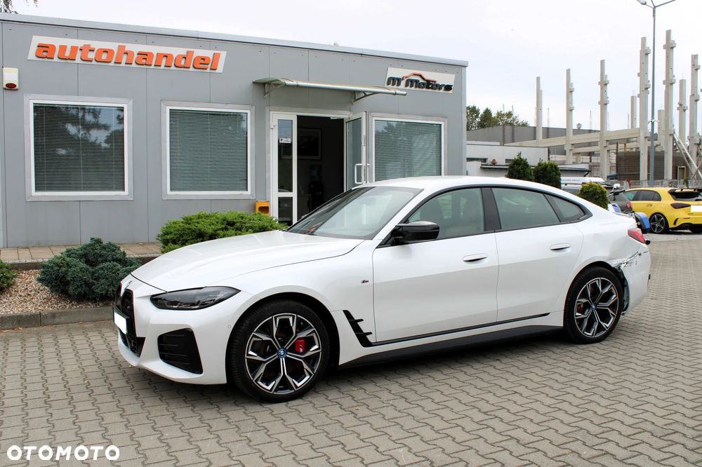 BMW I4