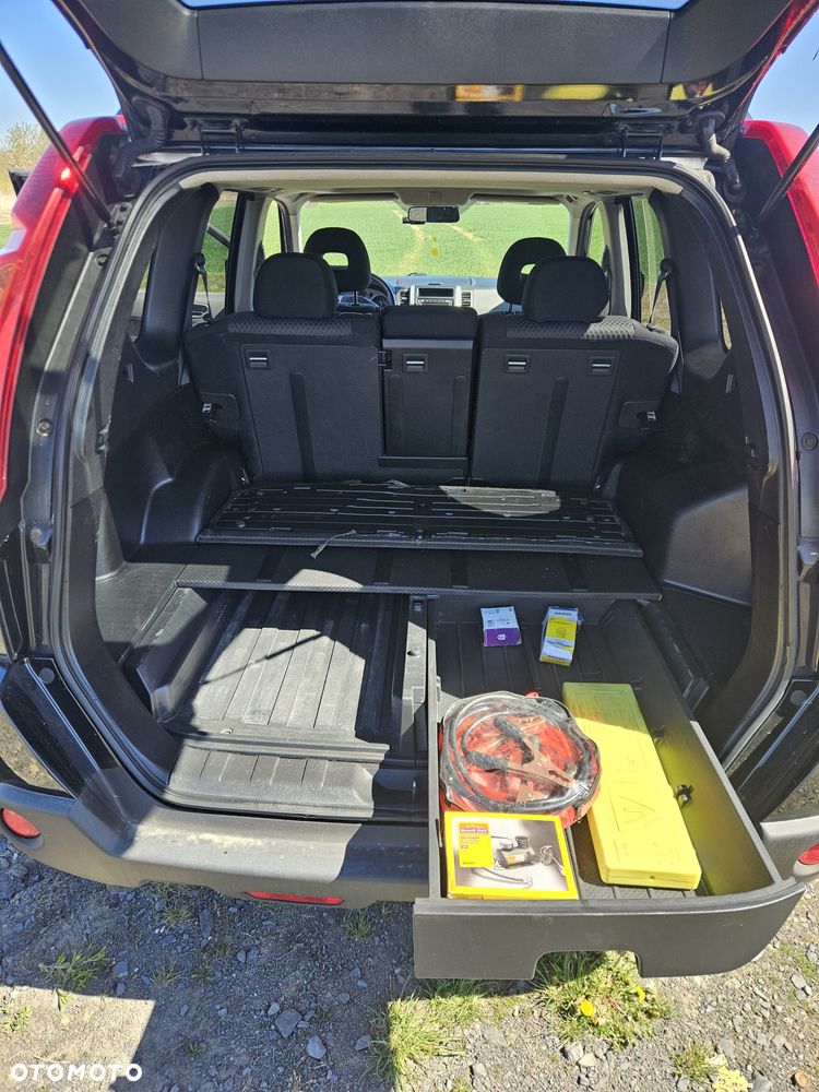 Nissan X-Trail 2.0 dCi 4x4 DPF SE - 19