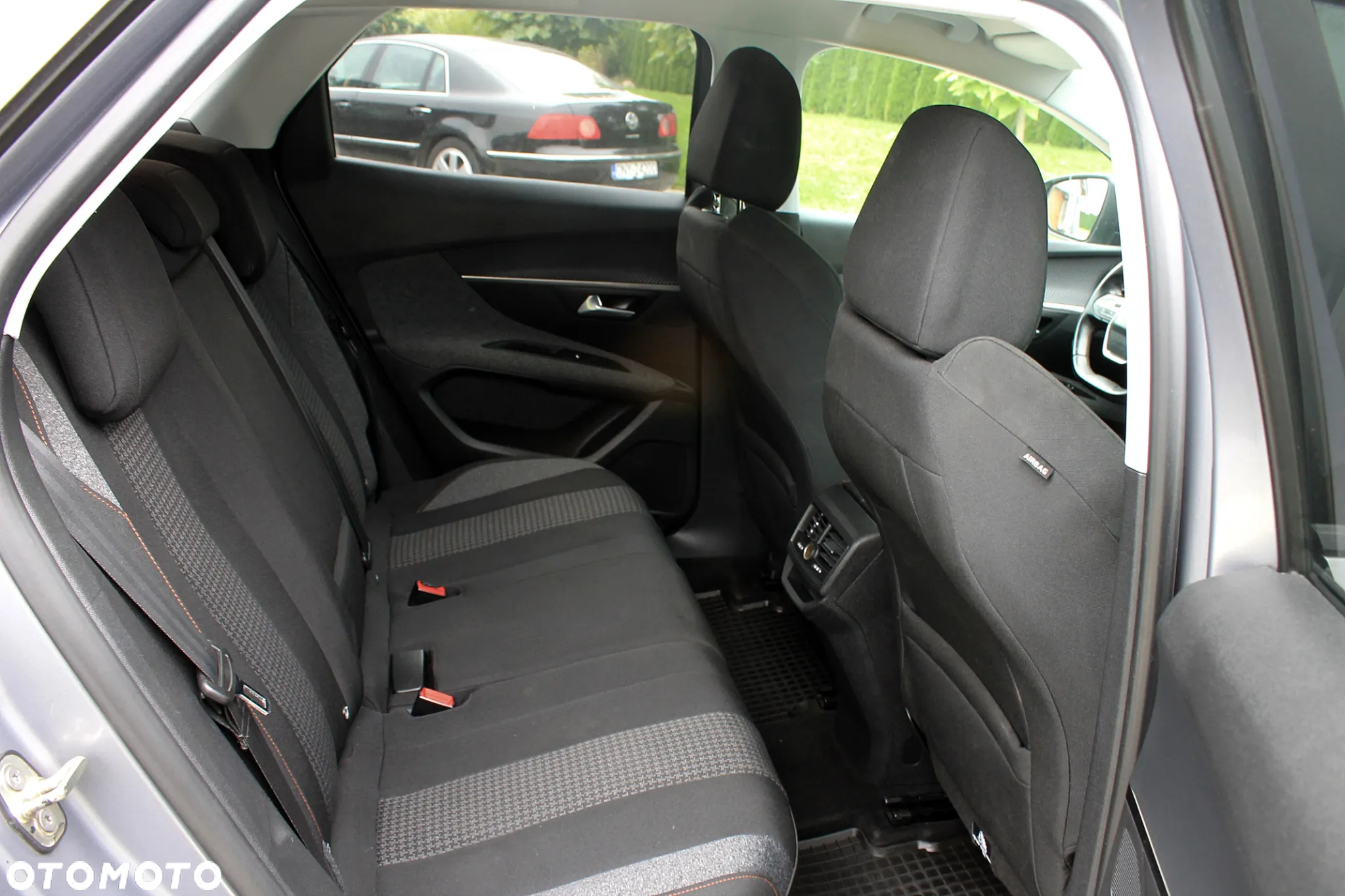 Peugeot 3008 2.0 BlueHDi Active S&S - 9
