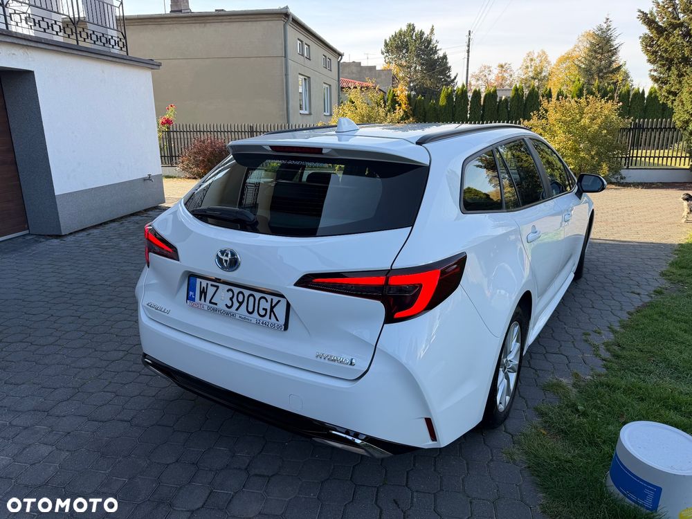 Toyota Corolla 1.8 Hybrid Comfort - 10