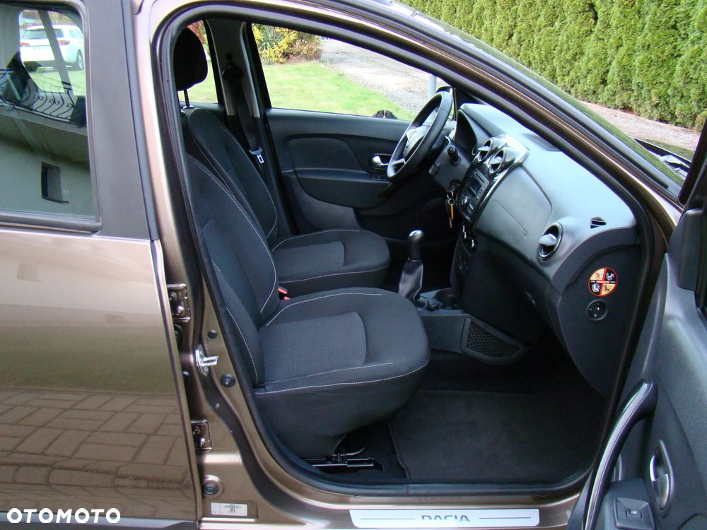 Dacia Logan 0.9 TCE SL Celebration - 24