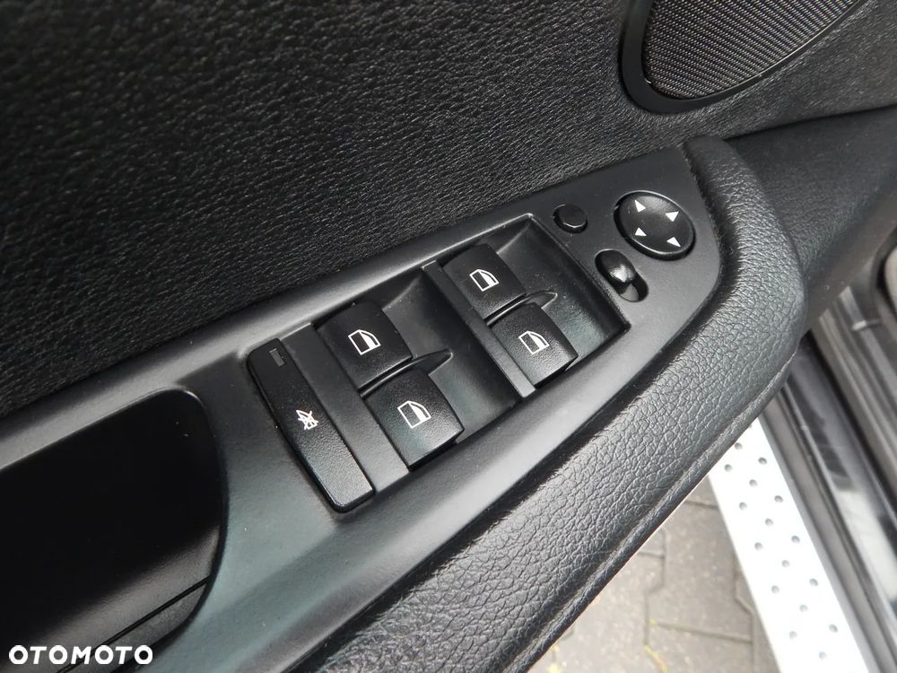BMW X6 xDrive30d - 17