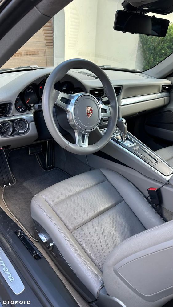 Porsche 911 Carrera PDK - 16