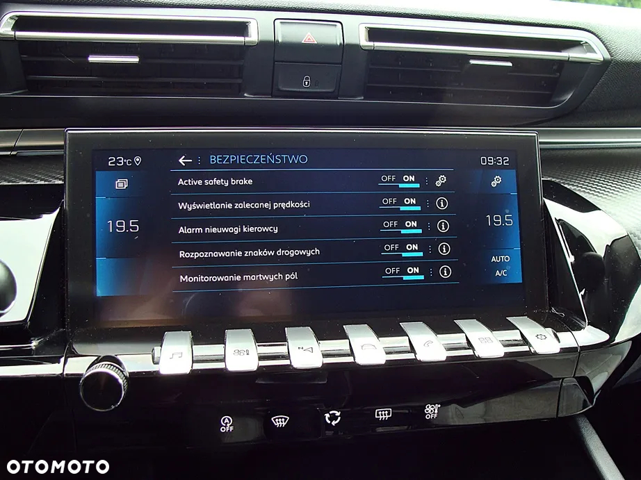Peugeot 508 SW PureTech 180 EAT8 Allure - 23