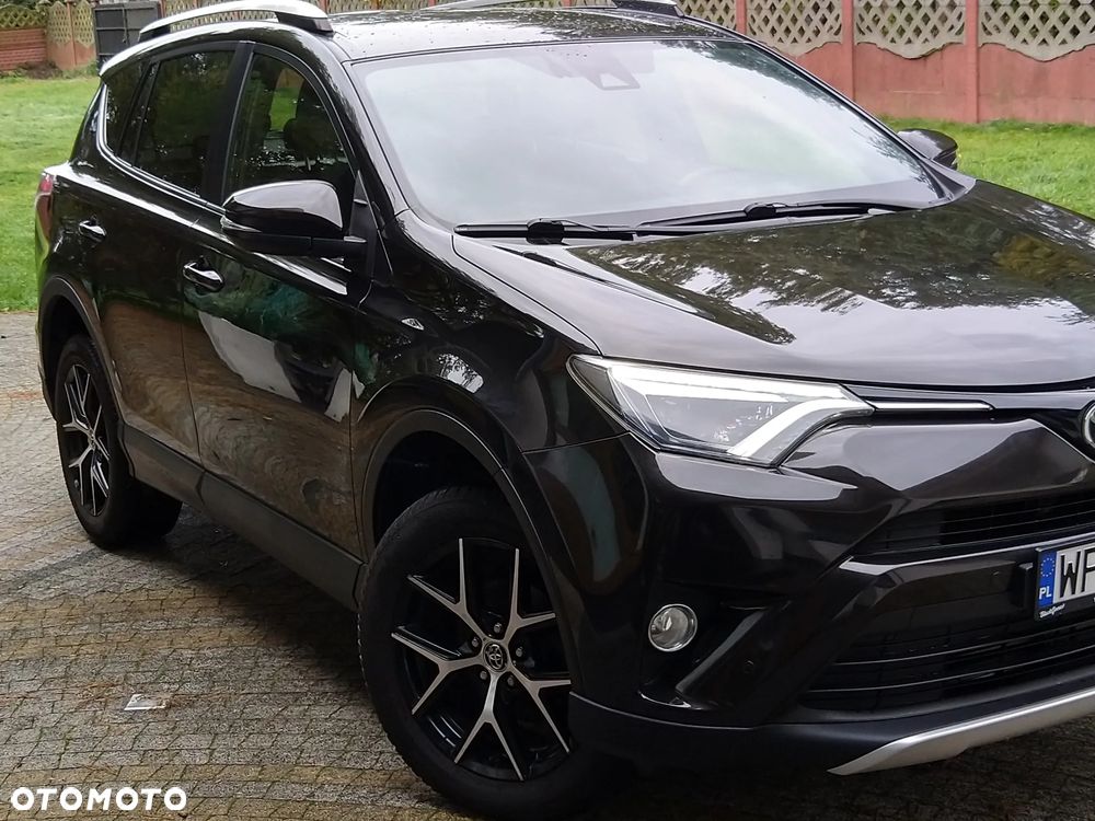 Toyota RAV4 - 3