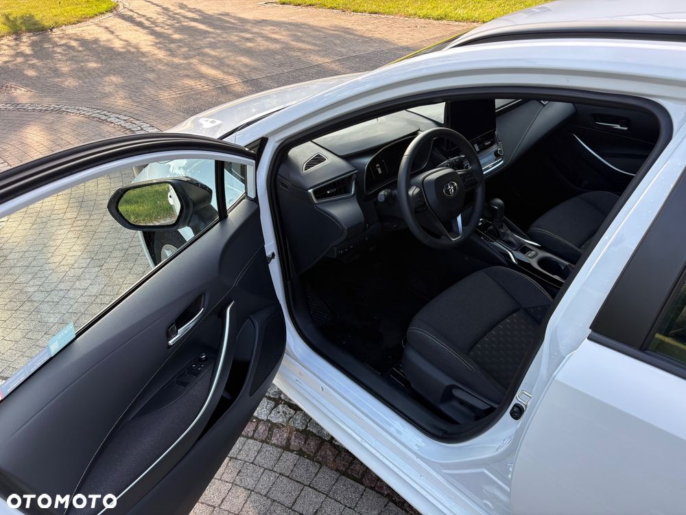 Toyota Corolla 1.8 Hybrid Comfort - 13