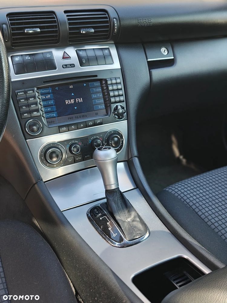 Mercedes-Benz Klasa C 220 CDI Automatik - 13