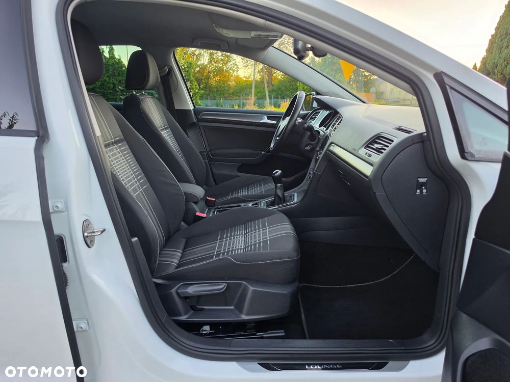 Volkswagen Golf 1.4 TSI BlueMotion Technology Lounge - 38