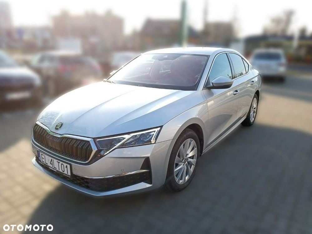 Skoda Octavia 1.5 TSI Selection - 2