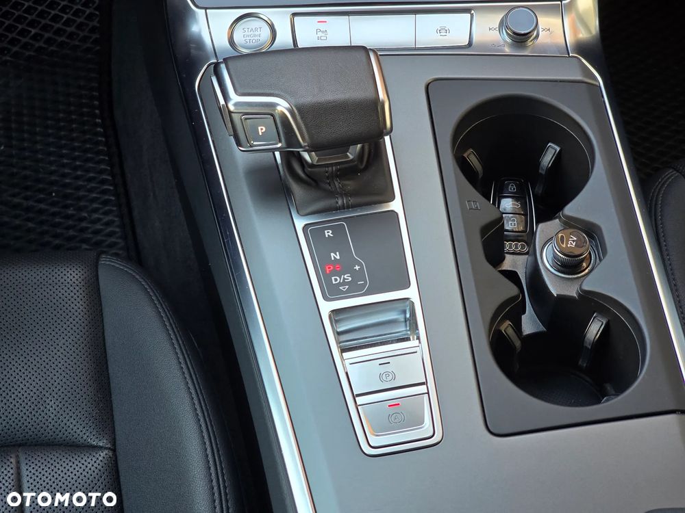 Audi A6 Avant 50 TDI mHEV Quattro Sport Tiptronic - 34